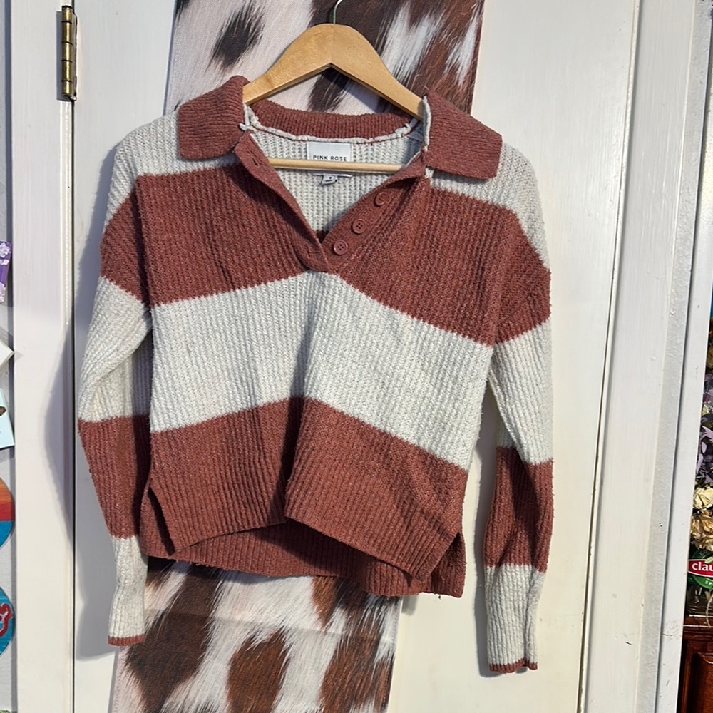 Pink Rose V-Neck Sweater Brown and Cream
